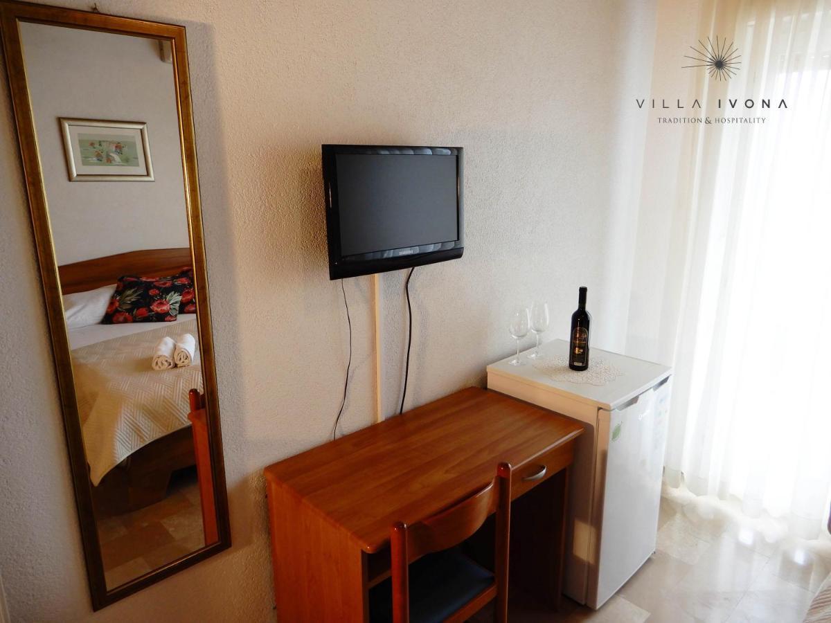 Bed And Breakfast Ivona Baska Voda Luaran gambar
