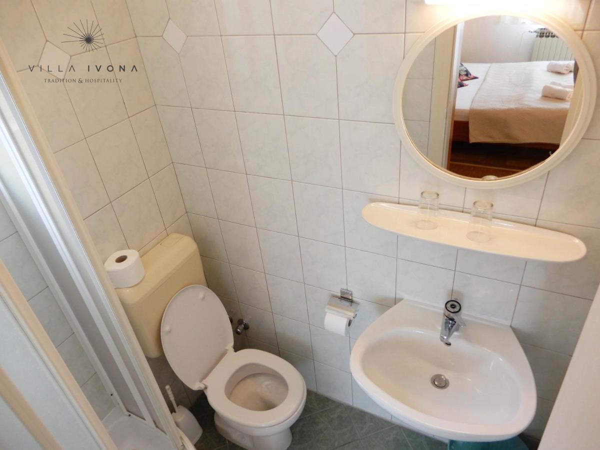 Bed And Breakfast Ivona Baska Voda Luaran gambar